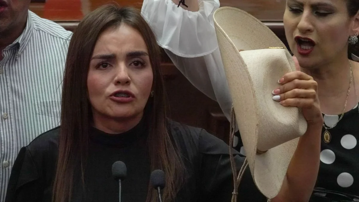 Grecia Quiroz pide a la FGR la atracción del caso del asesinato de su esposo, el exalcalde de Uruapan, Carlos Manzo